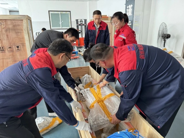破暑前行，全員沖刺，鑄就泰斯特新速度！